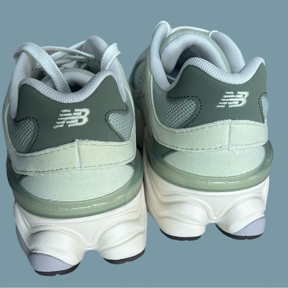 New Balance 9060 Lichen Green / Olivine. New unworn without box. - Picture 8 of 11